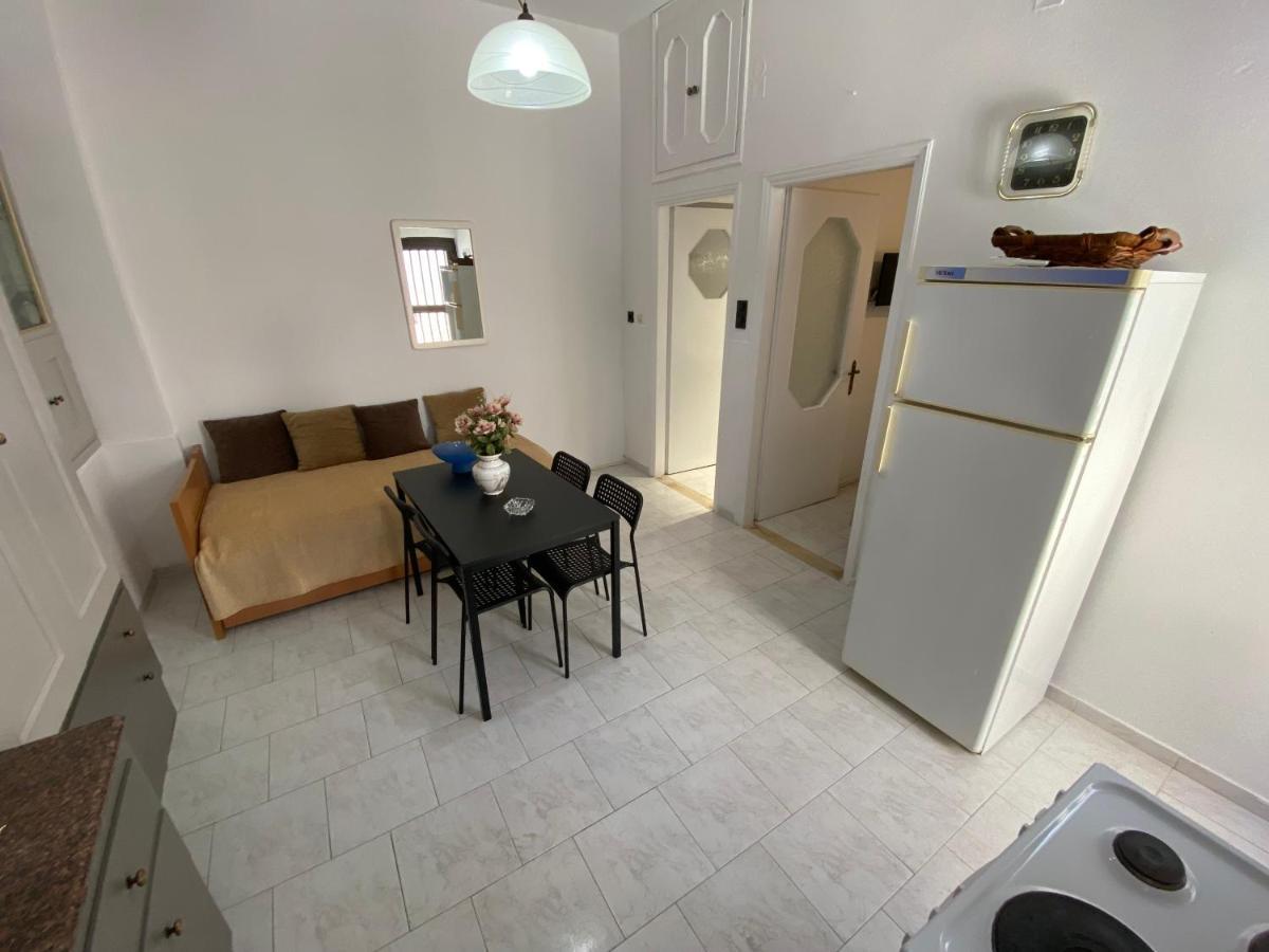 Casa Plakes Hébergement de vacances *